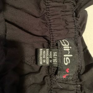 Little girl shorts with belt